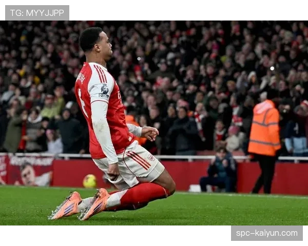 阿森纳2-0客胜维拉，稳固榜首位置